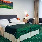 Green City Hotel