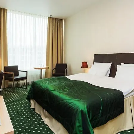 Green City Hotel Hotel 3*