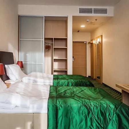 Green City Hotel Minsk