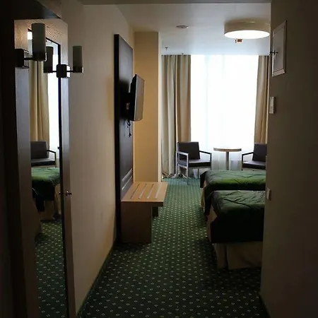 Green City Hotel Hotel