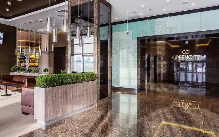 Green City Hotel