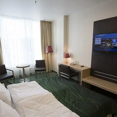 Hotel Green City Hotel 3*