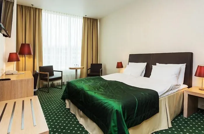 Green City Hotel Hotel 3*
