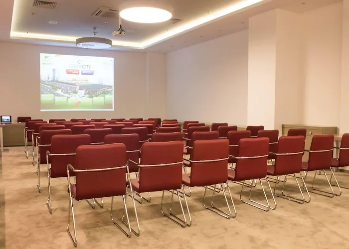 Hotel Green City Hotel 3*