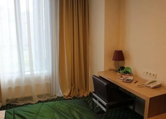 Green City Hotel Hotel