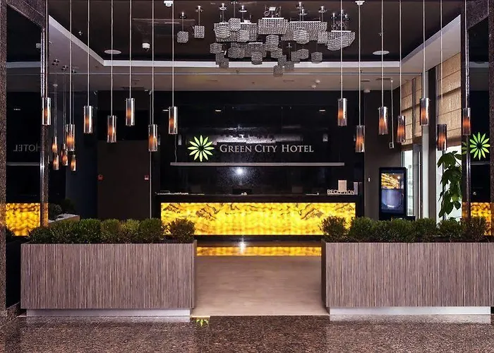 Green City Hotel Hotel