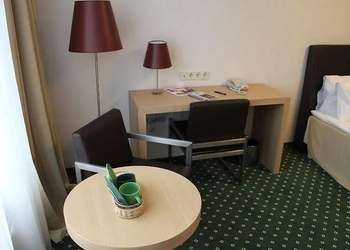 Green City Hotel Minsk